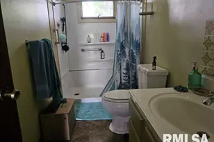 211 E Lincoln St, Galatia, IL 62935 - Photo 7