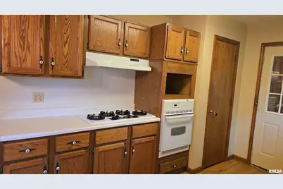 400 Old Broughton Road, Eldorado, IL 62946 - Photo 13