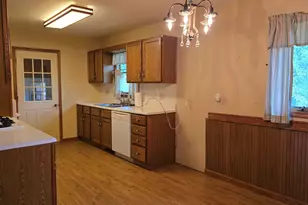 400 Old Broughton Rd, Eldorado, IL 62946 - Photo 11