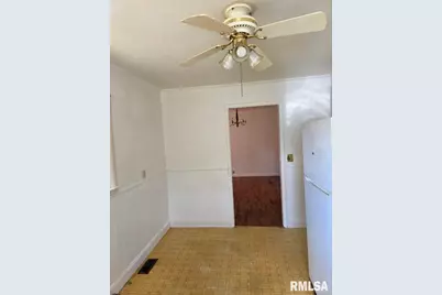 516 Frederick Street, Herrin, IL 62948 - Photo 5