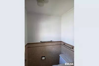 516 Frederick Street, Herrin, IL 62948 - Photo 17