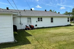 122 Paint Creek Ln, Carmi, IL 62821 - Photo 7