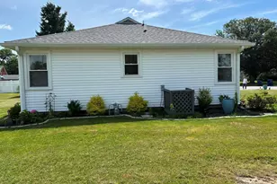 122 Paint Creek Ln, Carmi, IL 62821 - Photo 5