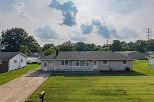 510 Westhaven Dr, Centralia, IL 62801 - Photo 41