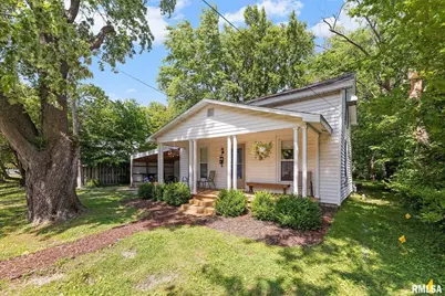 416 S Maple Street, Salem, IL 62881 - Photo 1