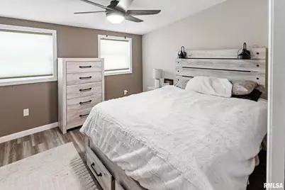 416 S Maple Street, Salem, IL 62881 - Photo 23