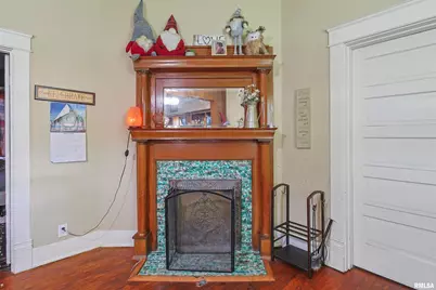 827 W Raymond Street, Harrisburg, IL 62946 - Photo 9