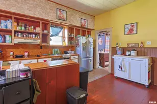 827 W Raymond St, Harrisburg, IL 62946 - Photo 7