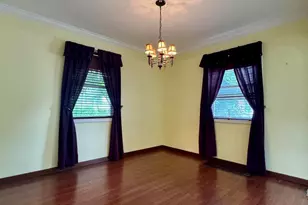 215 S Jackson St, Harrisburg, IL 62946 - Photo 7