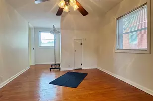 215 S Jackson St, Harrisburg, IL 62946 - Photo 19