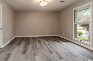 1605 S Eugene Ln, Marion, IL 62959 - Photo 33