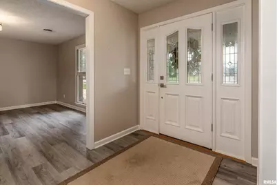 1605 S Eugene Lane, Marion, IL 62959 - Photo 13