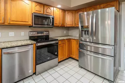 1605 S Eugene Lane, Marion, IL 62959 - Photo 19