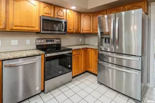 1605 S Eugene Ln, Marion, IL 62959 - Photo 19