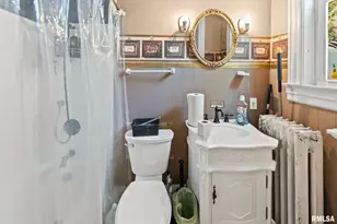 404 W Broadway St, Centralia, IL 62801 - Photo 21