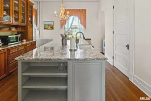 404 W Broadway St, Centralia, IL 62801 - Photo 11