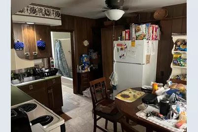 404 N Beech Street, Centralia, IL 62801 - Photo 7