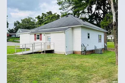 2417 1st Street, Eldorado, IL 62930 - Photo 5