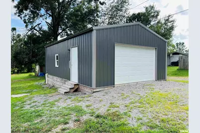 2417 1st Street, Eldorado, IL 62930 - Photo 17