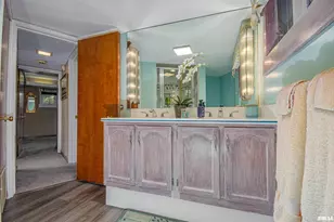 1114 S Perrine St, Centralia, IL 62801 - Photo 55