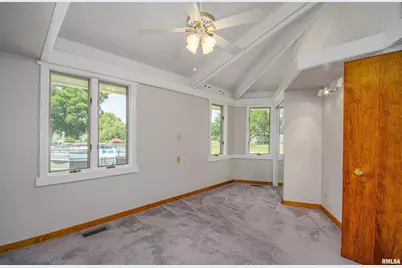 1114 S Perrine Street, Centralia, IL 62801 - Photo 53