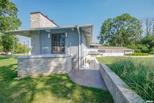 1114 S Perrine St, Centralia, IL 62801 - Photo 61