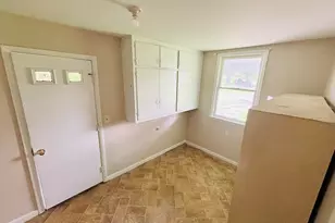 145 Hickory, Salem, IL 62881 - Photo 9