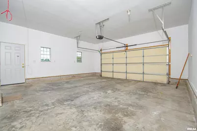 111 Hawthorn Estates Road, Salem, IL 62881 - Photo 17