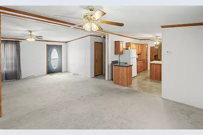 1111 S Jefferson Street, Salem, IL 62881 - Photo 9