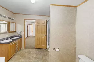 1111 S Jefferson St, Salem, IL 62881 - Photo 25