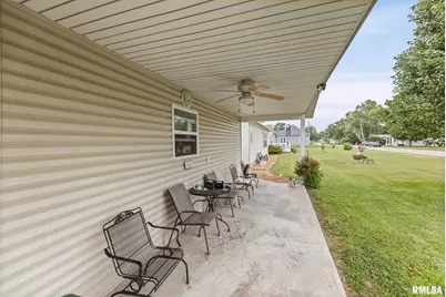 1111 S Jefferson Street, Salem, IL 62881 - Photo 7