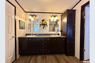 501 Grant Avenue, Lowell, IL 62927 - Photo 15