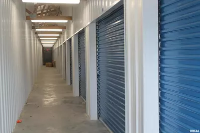 325 W Industrial Park Road, Carbondale, IL 62901 - Photo 11