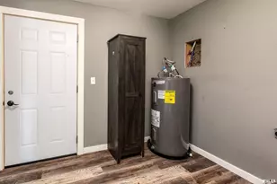 9975 Il-37 Rte, Orangeville, IL 62939 - Photo 47