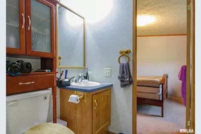 16807 Kendall Road, Salem, IL 62864 - Photo 17