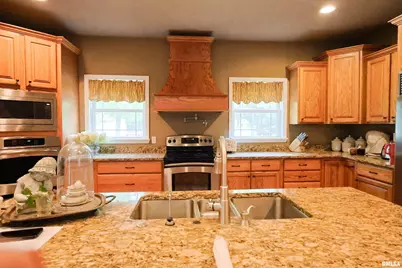 4331 Radio Tower Road, Salem, IL 62881 - Photo 17