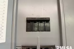 1621 N Park Ave, Herrin, IL 62948 - Photo 25