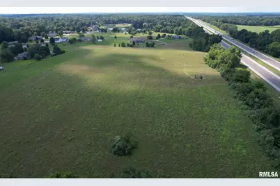 000 Southpoint Lane, West Frankfort, IL 62896 - Photo 5