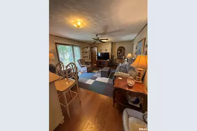 411 Sunset Drive, Centralia, IL 62801 - Photo 11