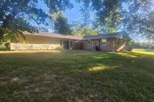 502 S Mayor Caliper Dr, Carterville, IL 62918 - Photo 3