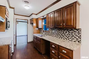 1800 Testa Dr, Marion, IL 62959 - Photo 11