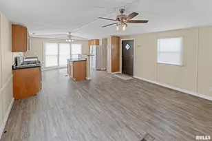 5219 US Hwy 50 Ave, Salem, IL 62881 - Photo 9