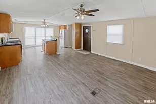 5219 US Hwy 50 Ave, Salem, IL 62881 - Photo 17