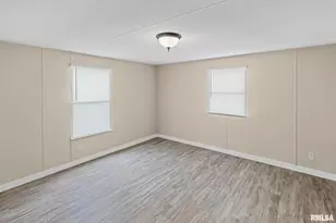 5219 US Hwy 50 Ave, Salem, IL 62881 - Photo 23