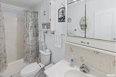 521 Marquis Avenue, Centralia, IL 62801 - Photo 43