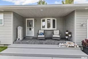 521 Marquis Ave, Centralia, IL 62801 - Photo 5