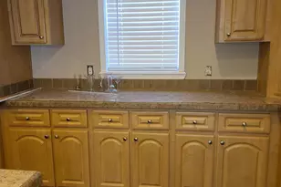 16035 Caplinger Pond Rd, Marion, IL 62959 - Photo 7