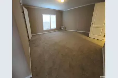 16035 Caplinger Pond Road, Marion, IL 62959 - Photo 11