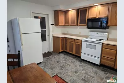 505 S 2nd Street, Marion, IL 62959 - Photo 7