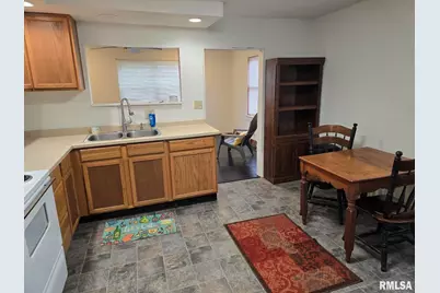 505 S 2nd Street, Marion, IL 62959 - Photo 5